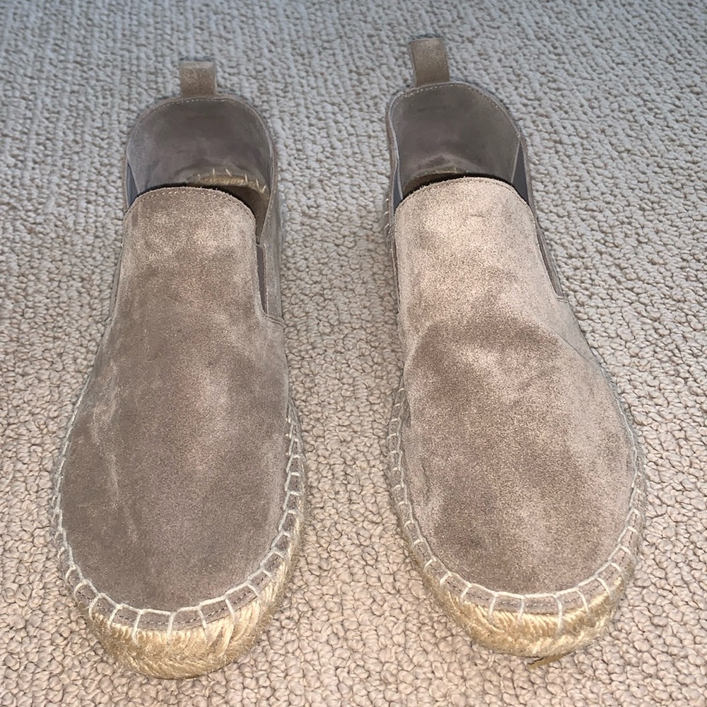 Vince suede espadrille in size 8